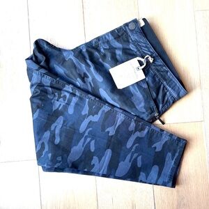 Democracy Ankle Jeans Sz 24w NWT Women Ab Technology Freedom Blue Camo Pants